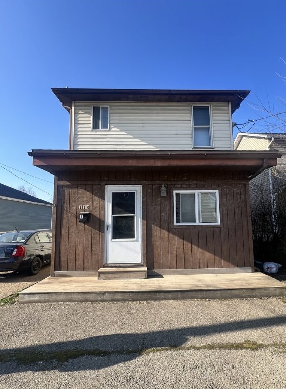 118 Main St, Houston, PA 15342-1534