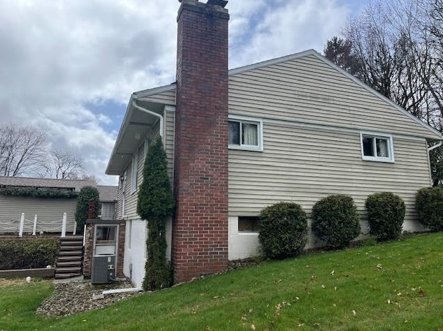 907 Ketler Dr, Grove City, PA 16127-1423