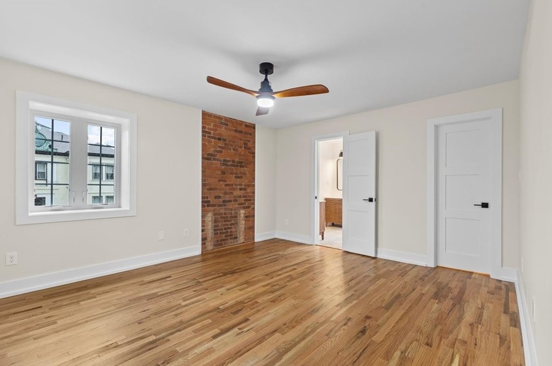 7032 Meade Pl, Pittsburgh PA 15208-2428 exterior