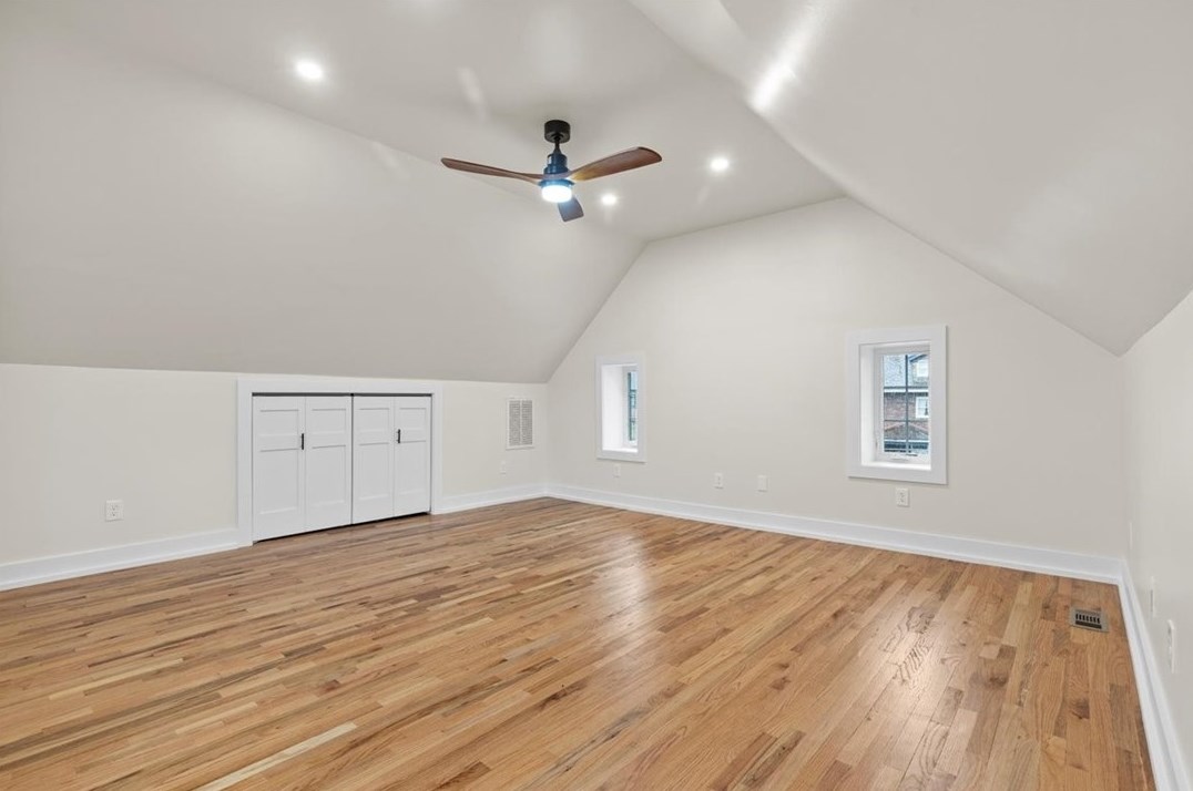 7032 Meade Pl, Pittsburgh PA 15208-2428 exterior