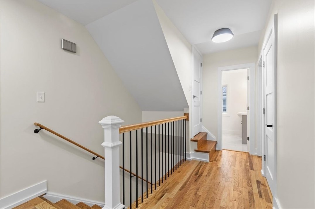 7032 Meade Pl, Pittsburgh PA 15208-2428 exterior