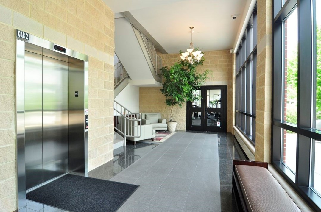 5301 Fifth Ave #1a, Pittsburgh, PA 15232