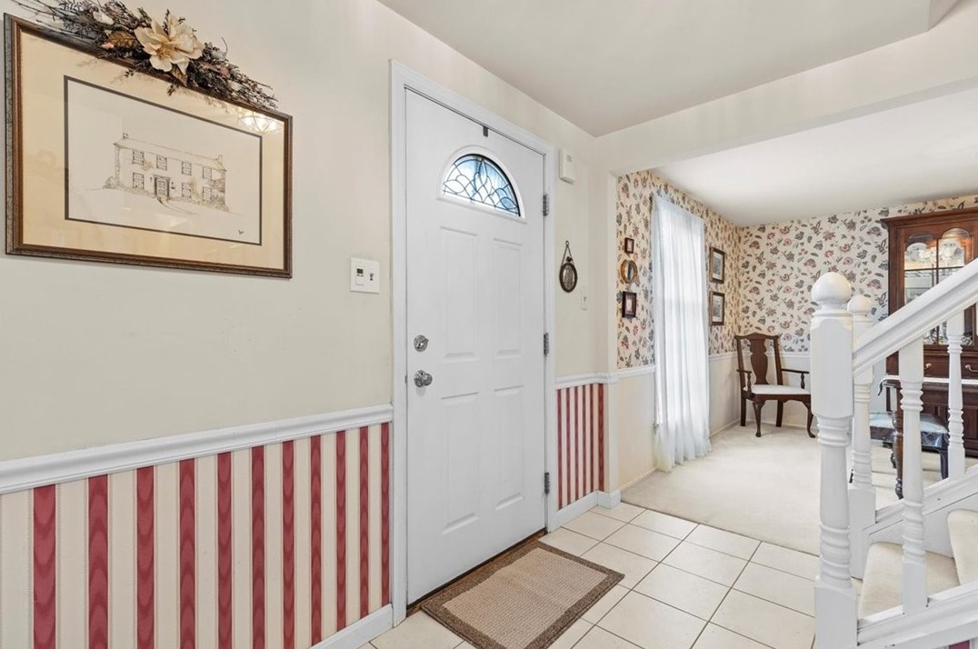 1003 Cork Dr, Bethel Park, PA 15102-1311