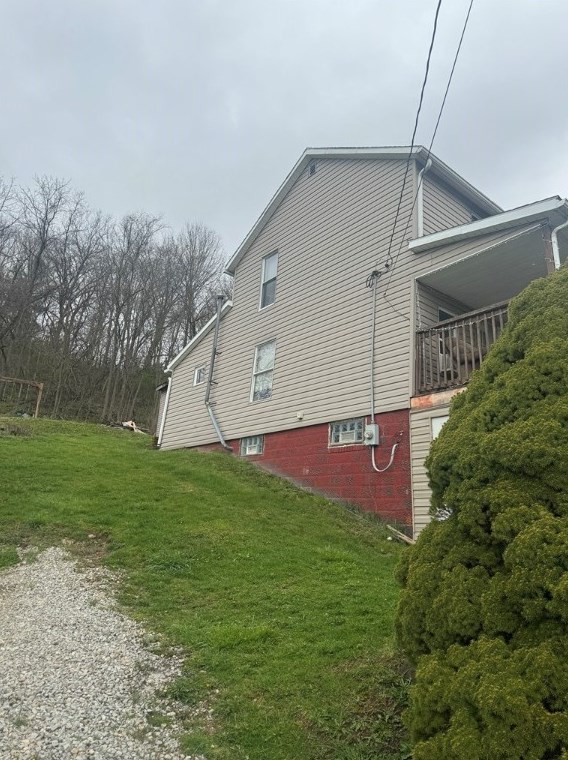 403 4th St, Waynesburg PA  15370-7274 exterior