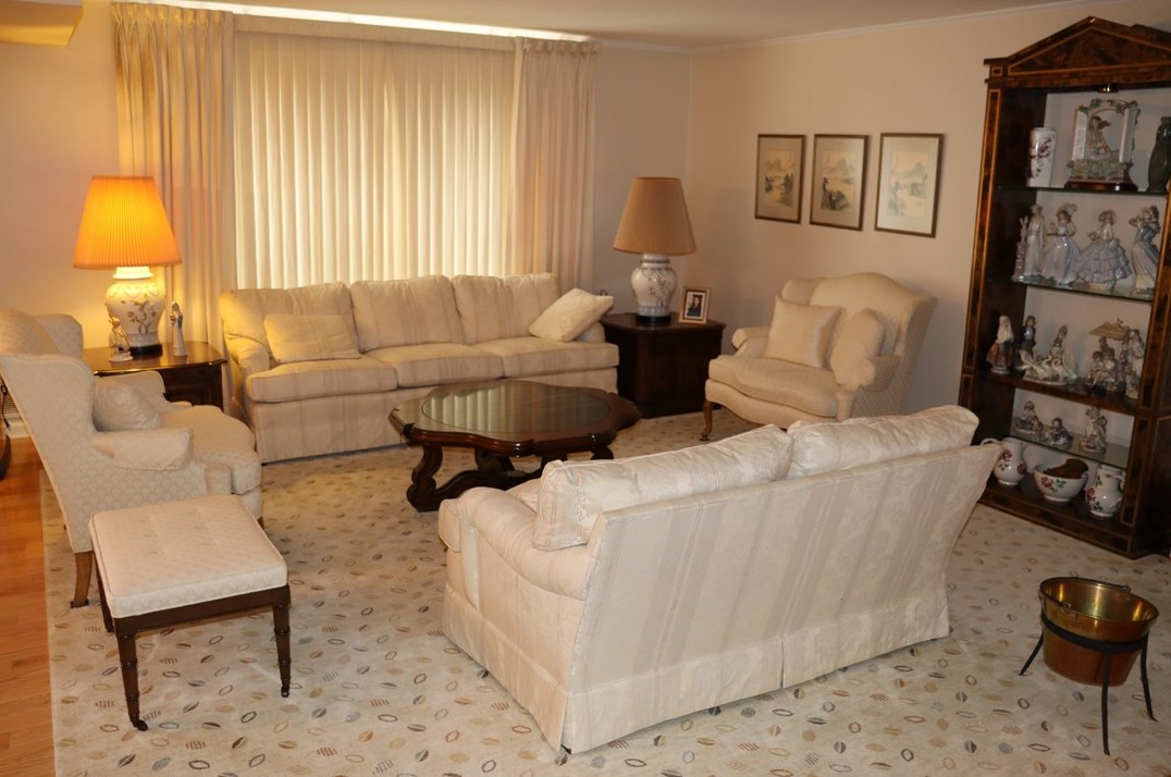 3 Alta Vita Dr #802, Greensburg, PA 15601