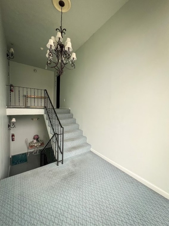 406 Piper Ln, Butler, PA 16001-2582