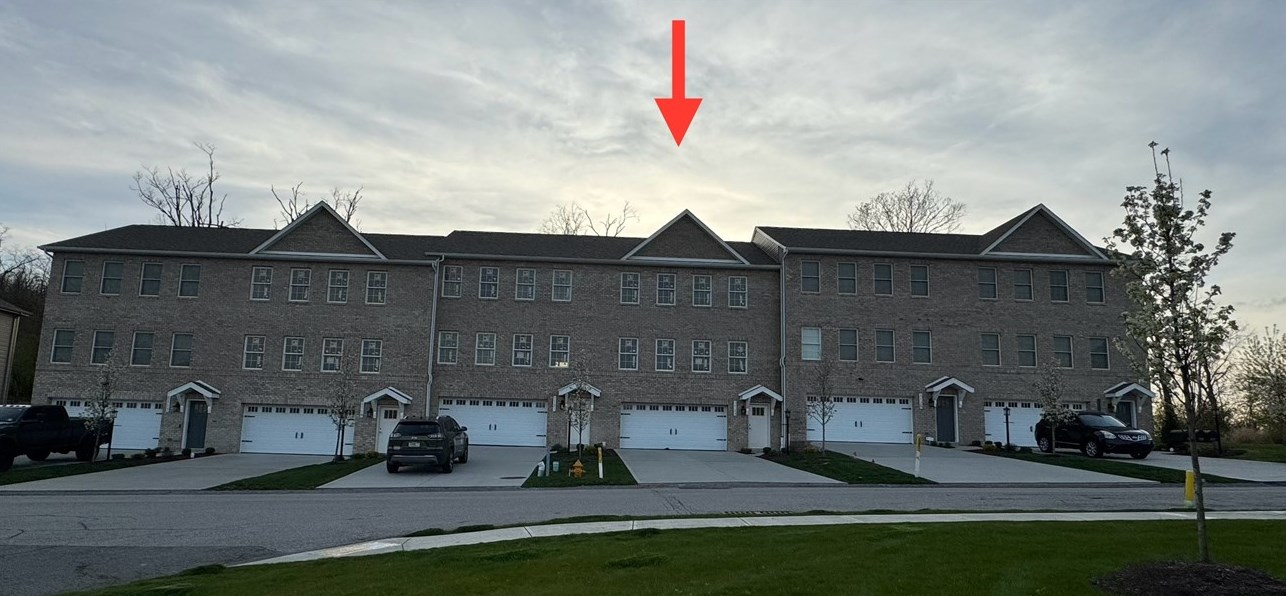 1123 Bayberry Dr North, Canonsburg, PA 15317