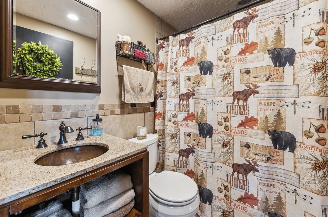 647 Bells Mills Rd, West Newton PA  15089-1842 exterior