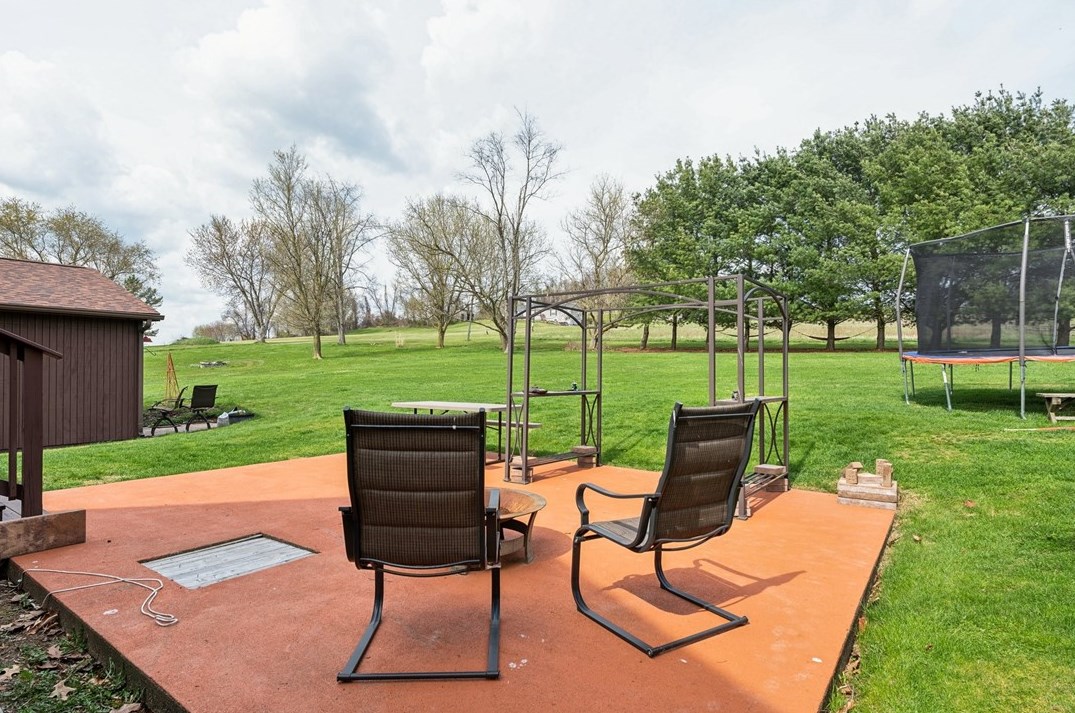 647 Bells Mills Rd, West Newton PA  15089-1842 exterior