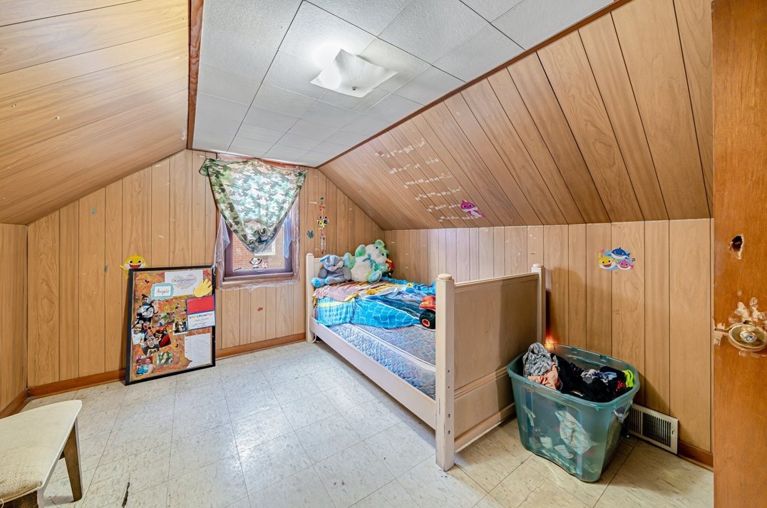 263 Maryellen Dr, North Versailles PA  15137-2446 exterior