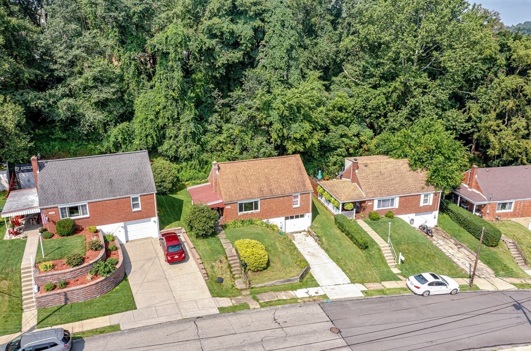 263 Maryellen Dr, North Versailles PA  15137-2446 exterior