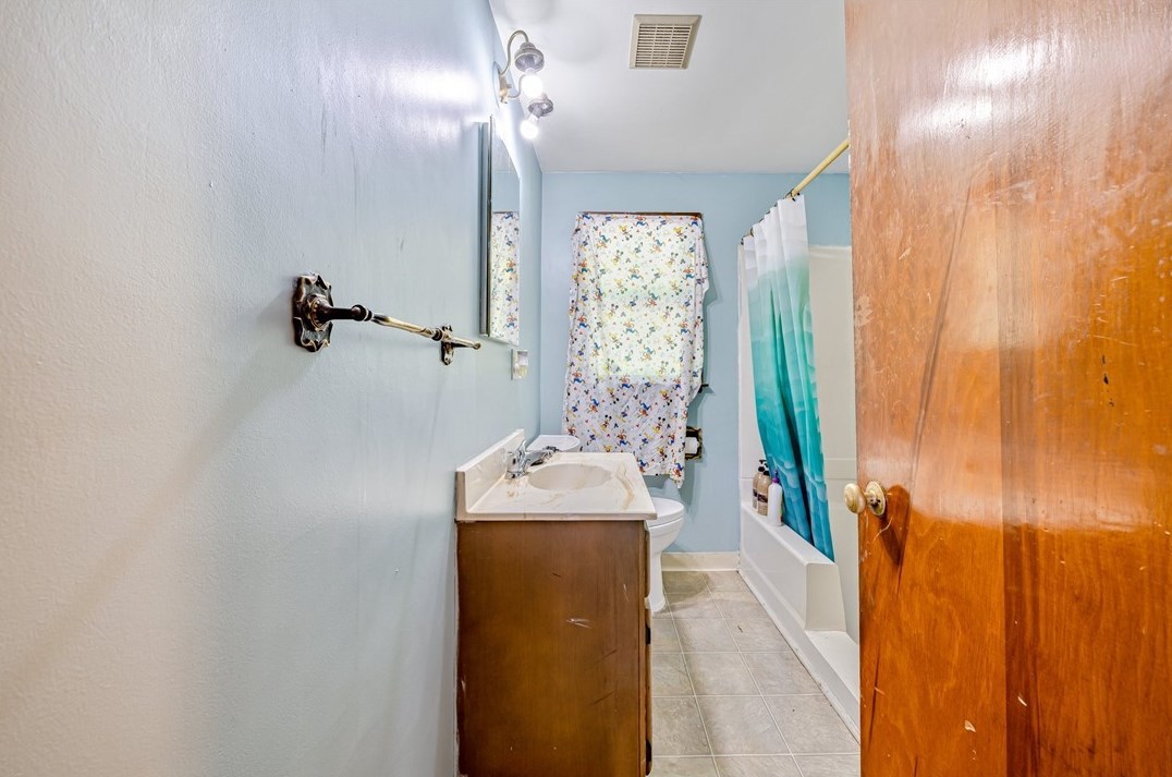 263 Maryellen Dr, North Versailles PA  15137-2446 exterior