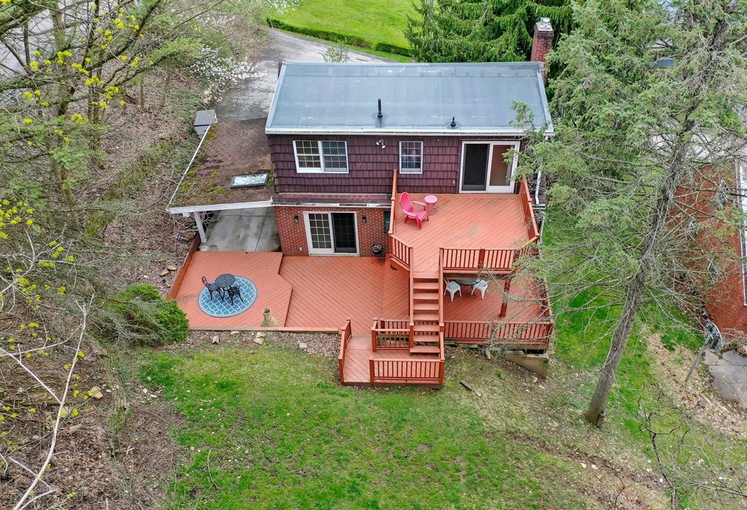 1216 Thompson Ave, Pittsburgh, PA 15234-1920