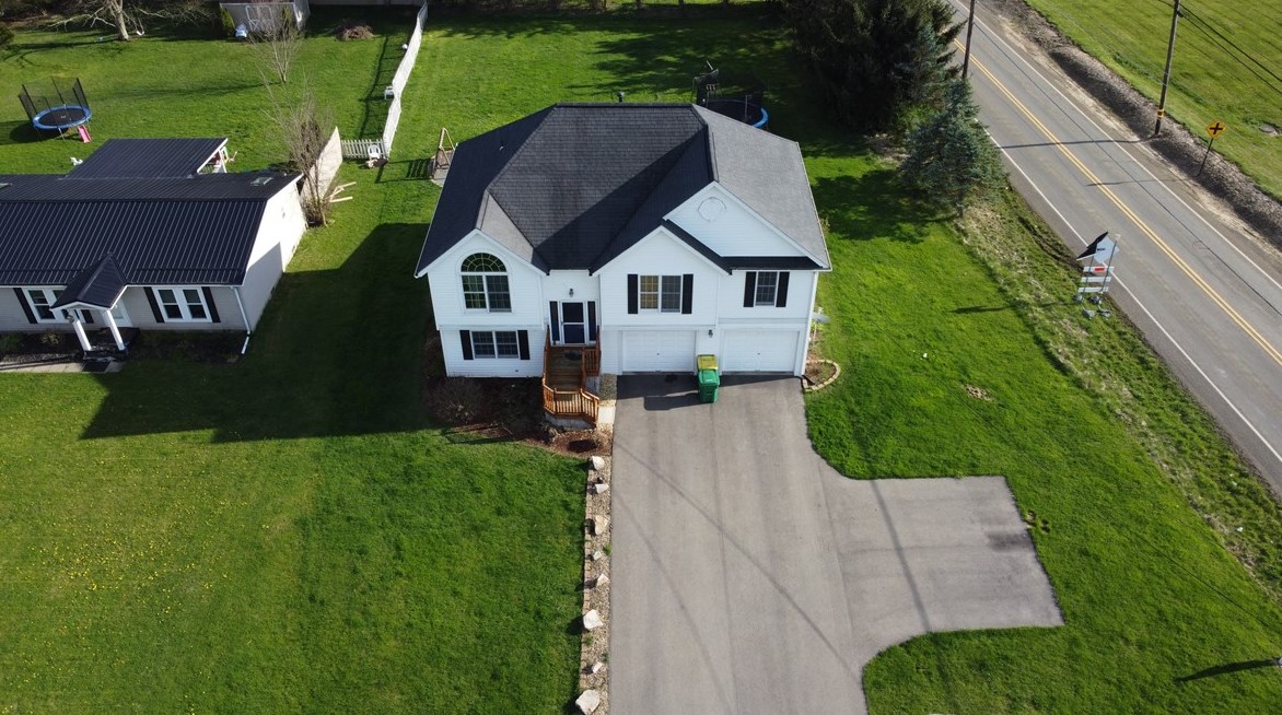 102 Lawrence Ave, Butler PA 16001-2822 exterior