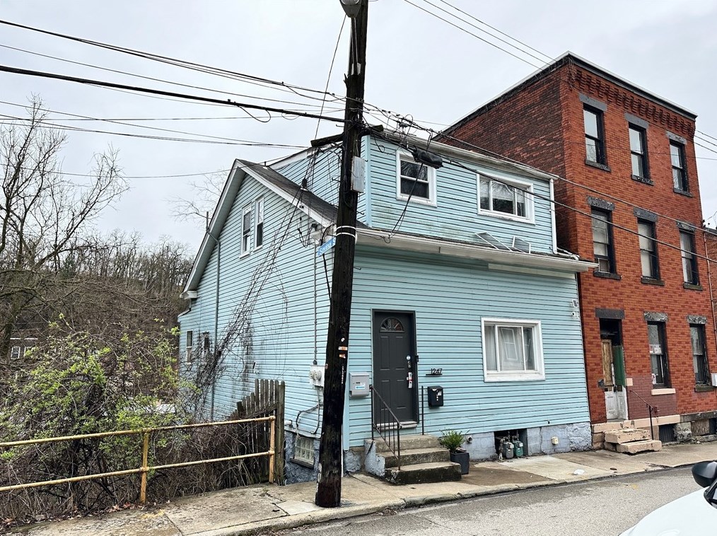1247 High St, Pittsburgh, PA 15212-4217
