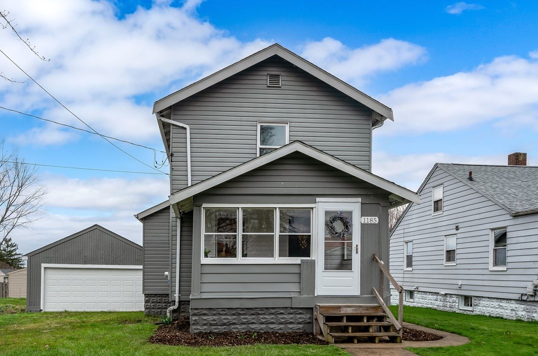 1185 French St, Hermitage, PA 16146