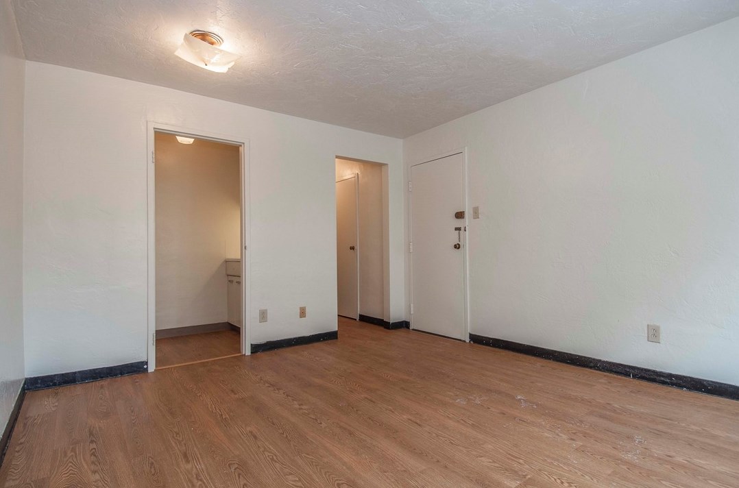 5552 Covode St, Pittsburgh PA 15217-1958 exterior