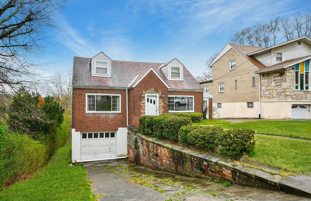 417 Penn St, Pittsburgh, PA 15227-3866