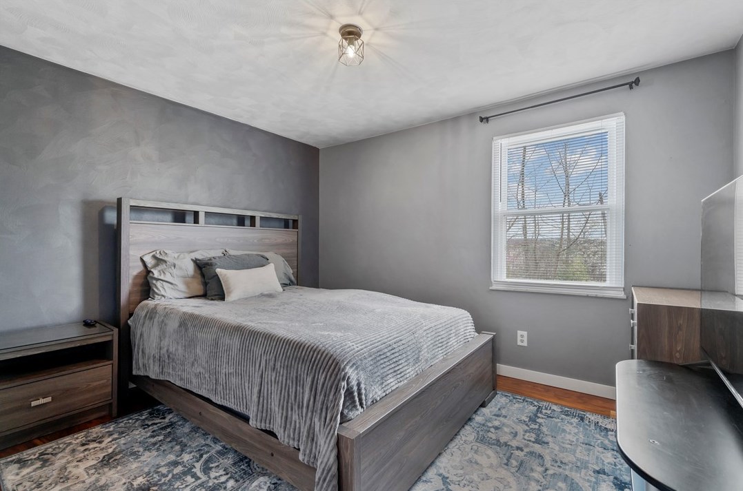 220 Bonita Dr, Greensburg PA  15601-4922 exterior