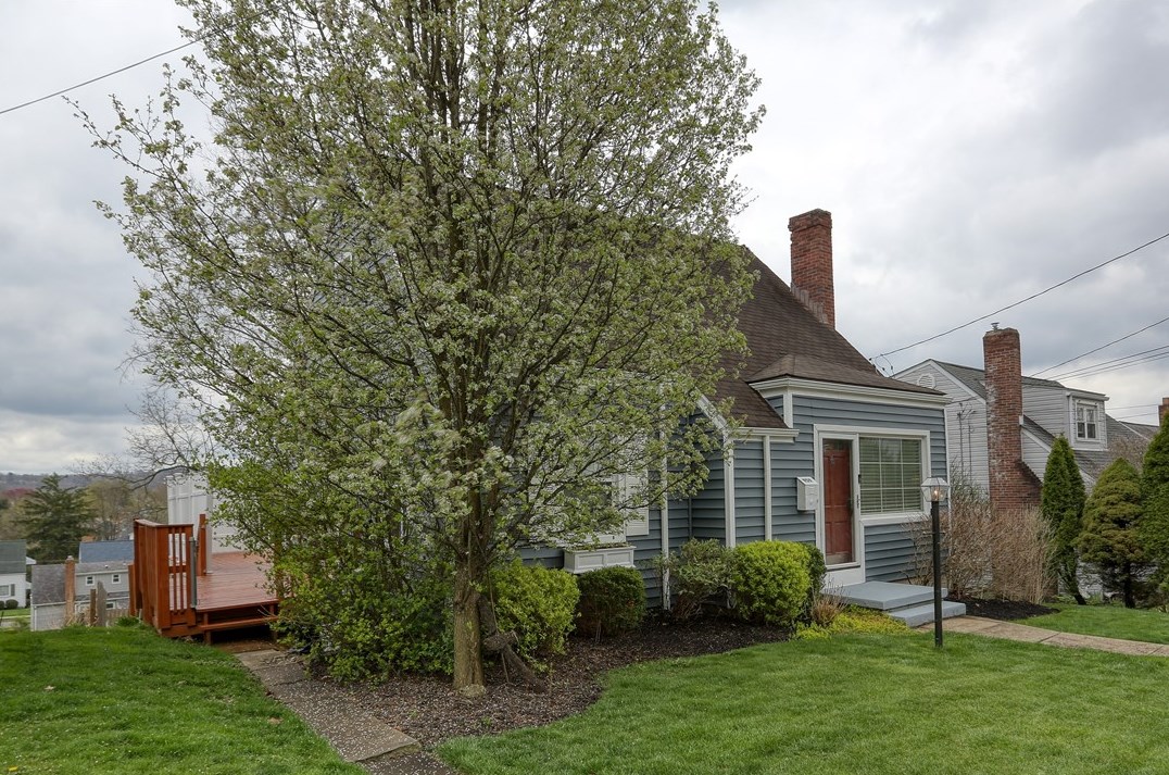 959 7th St, Beaver, PA 15009-1815