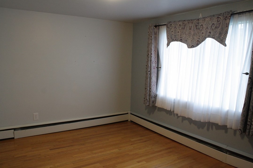 208 Jamestown Rd, Greenville PA  16125-9201 exterior