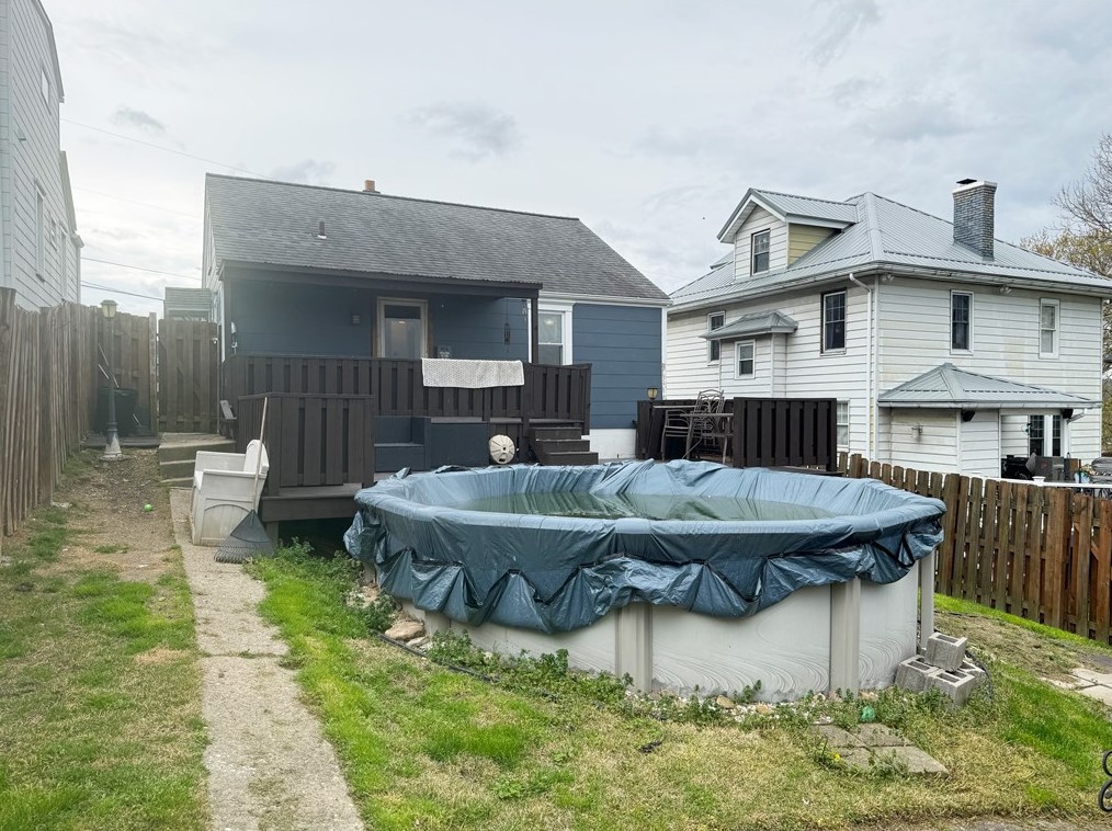 5 Jacob St, Oliphant Furnace, PA 15401-3038