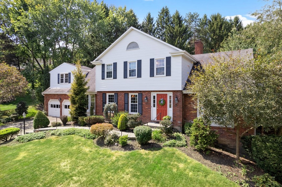 1500 Valley Ct, Pittsburgh, PA 15241