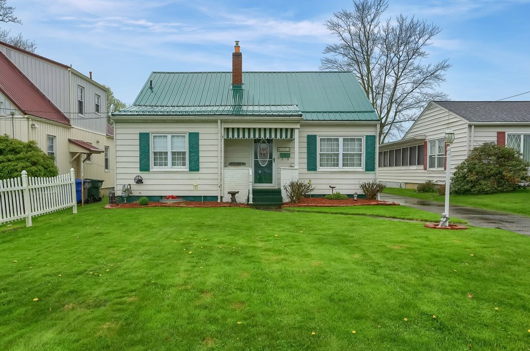 503 Foch St, Ellwood City, PA 16117