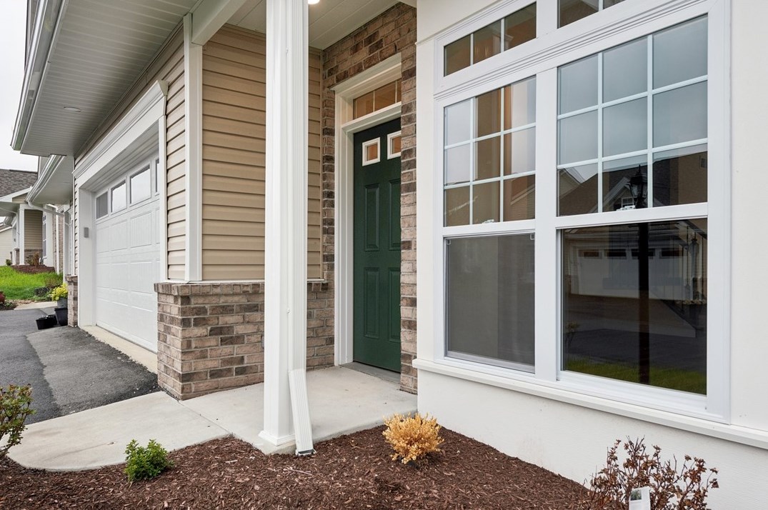 1123 Scepter Ln, Greensburg, PA 15601-9401
