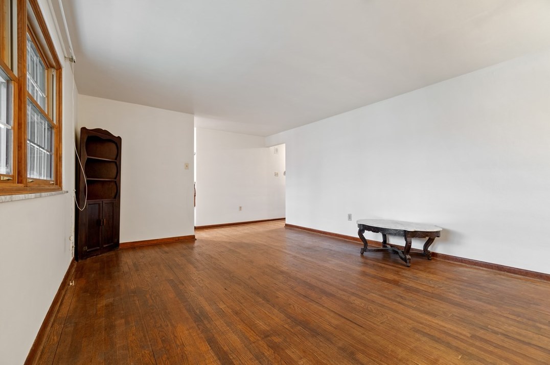 627 Driftwood Dr, Pittsburgh PA  15243-1712 exterior