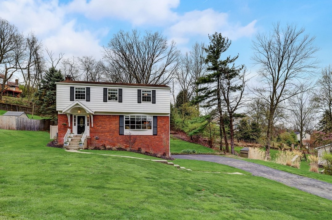 112 Oakhurst Rd, Pittsburgh, PA 15215