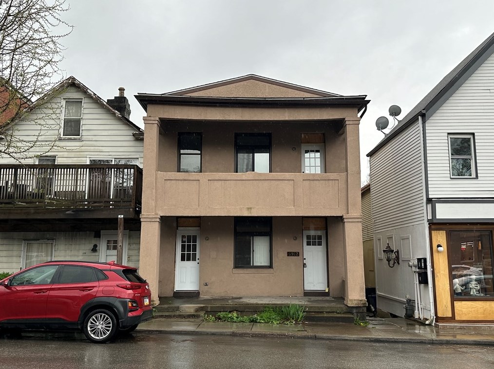 5912 Bryant St, Pittsburgh, PA 15206-1606