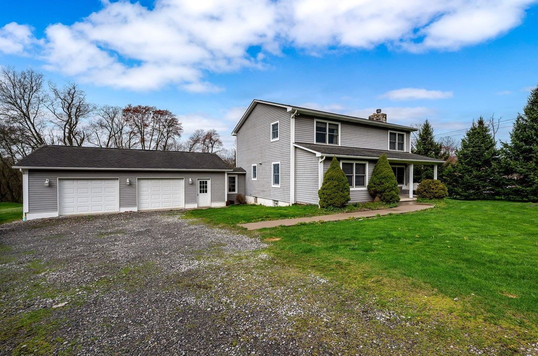 1054 Saxonburg Rd, Saxonburg, PA 16056-8518