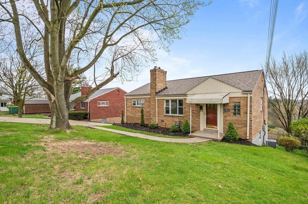 4851 Rittenhouse Rd, Bethel Park, PA 15102