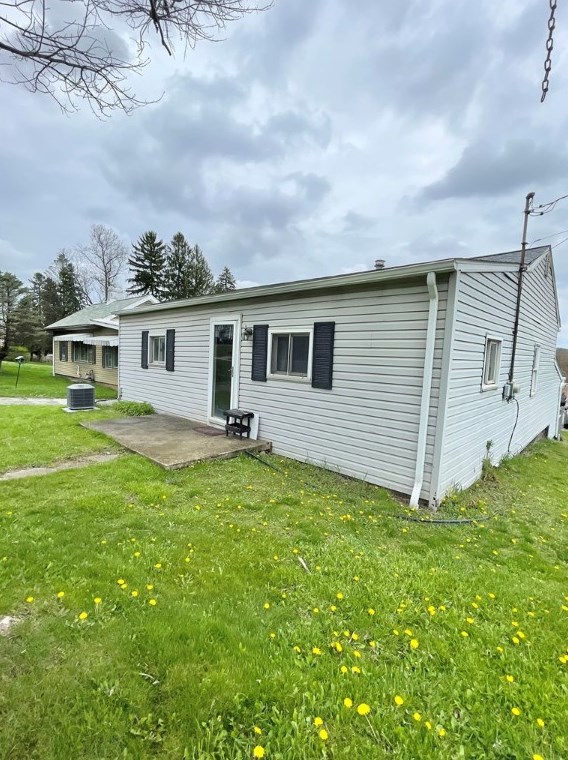 7434 Big Beaver Blvd, Wampum, PA 16157-2526