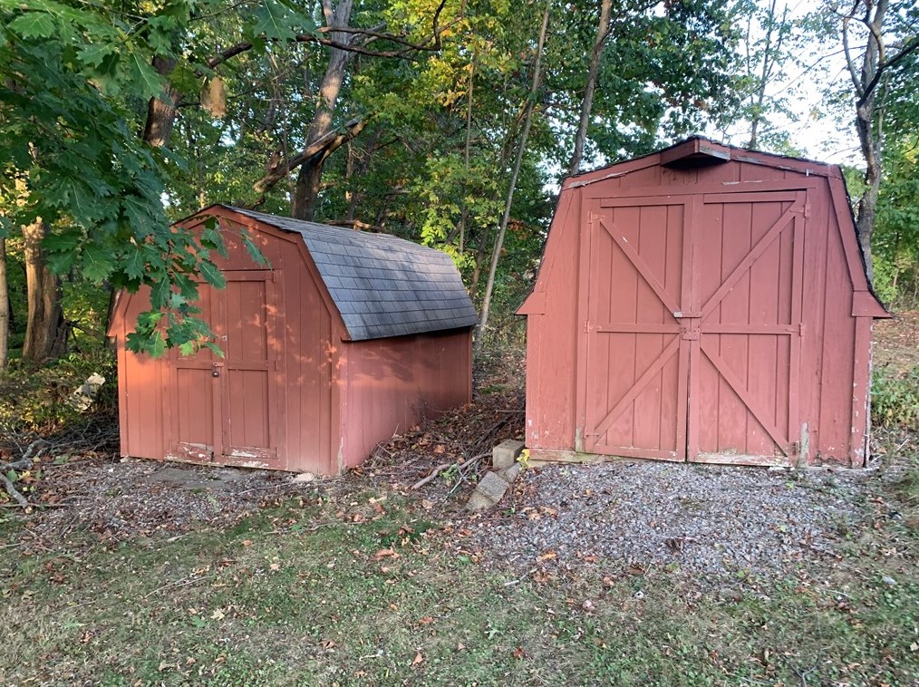 392 Cortez Dr, Washington PA 15301-1310 exterior