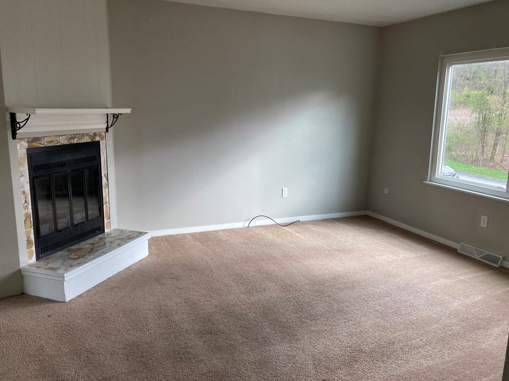 3224 Camberly Dr, Gibsonia PA  15044-8502 exterior