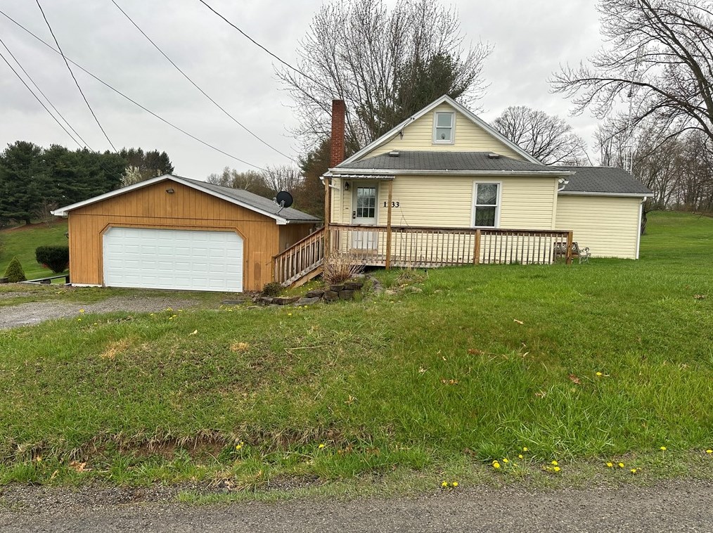 1133 Bonniebrook Rd, Butler, PA 16002