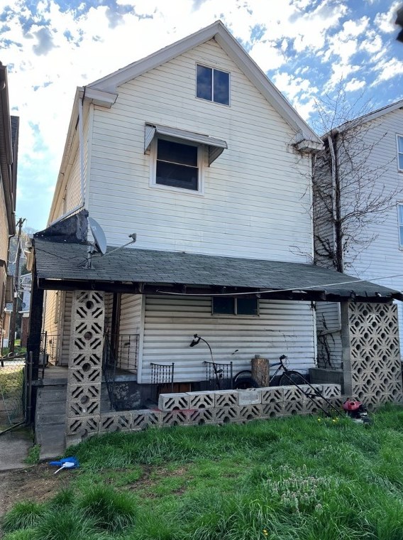 418 Ohio Ave, Glassport, PA 15045