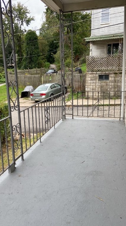 316 Walcott St, Pittsburgh, PA 15204-1348