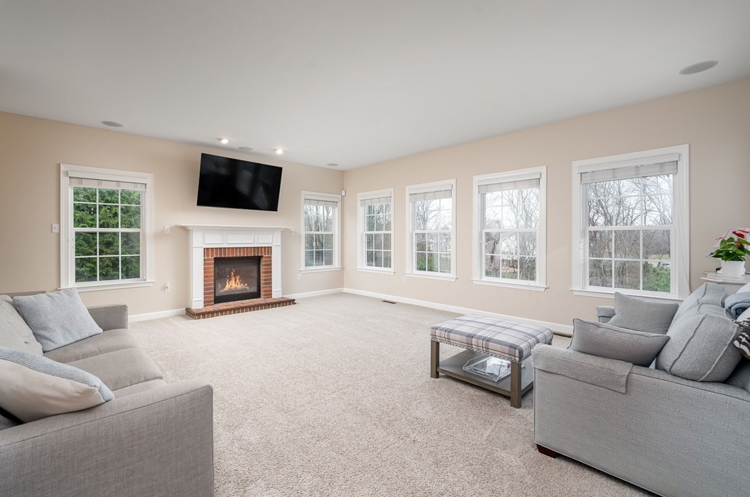 1412 Mystic Valley Dr, Sewickley PA  15143-8873 exterior