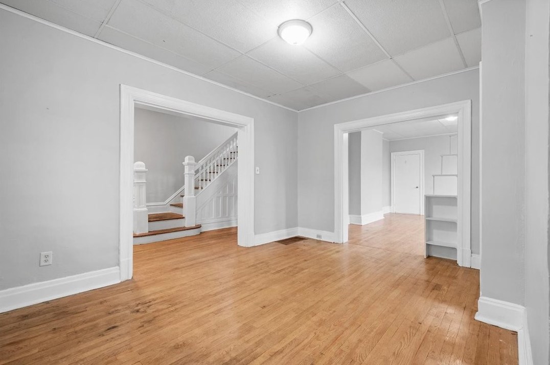 401 Harris Ave, Pittsburgh PA  15205-3226 exterior