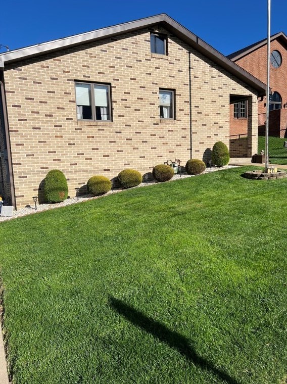 211 Franklin St, Butler, PA 16001-4812