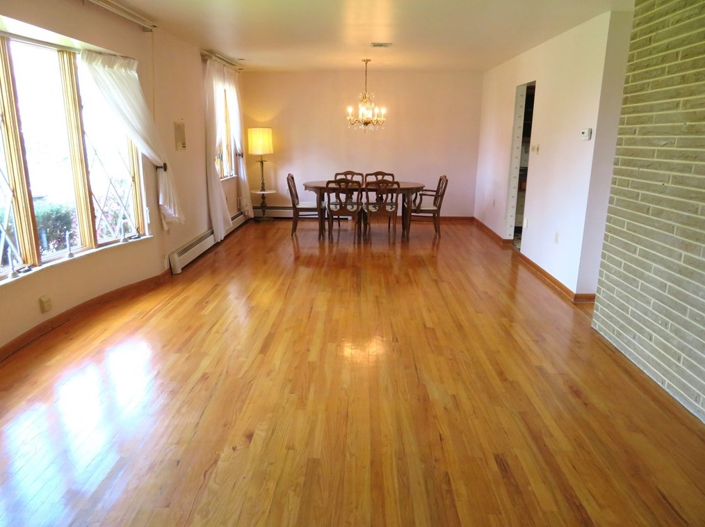 3170 Ridge Rd Ext, Freedom, PA 15042