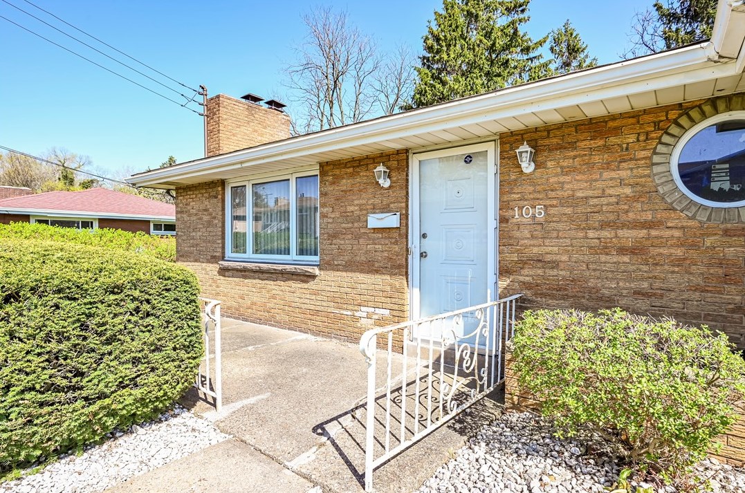 105 Union Ave, North Versailles, PA 15137