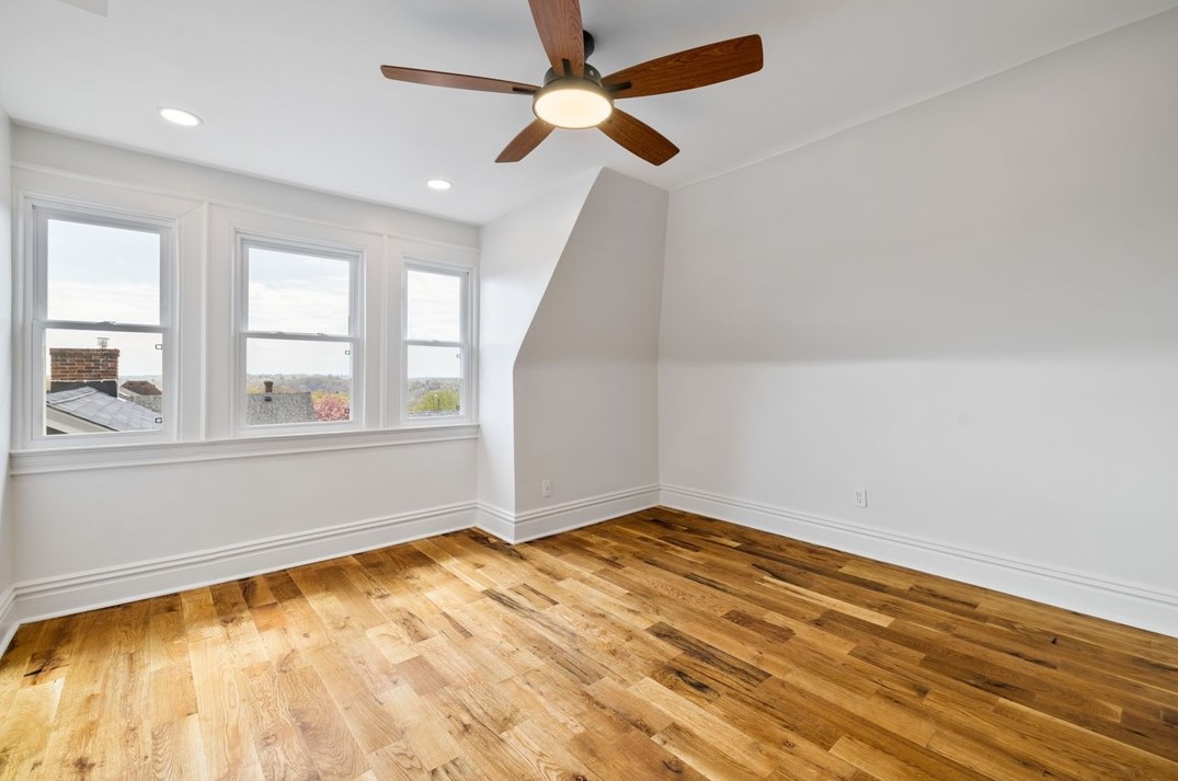 140 Bigham St, Pittsburgh PA  15211-1462 exterior