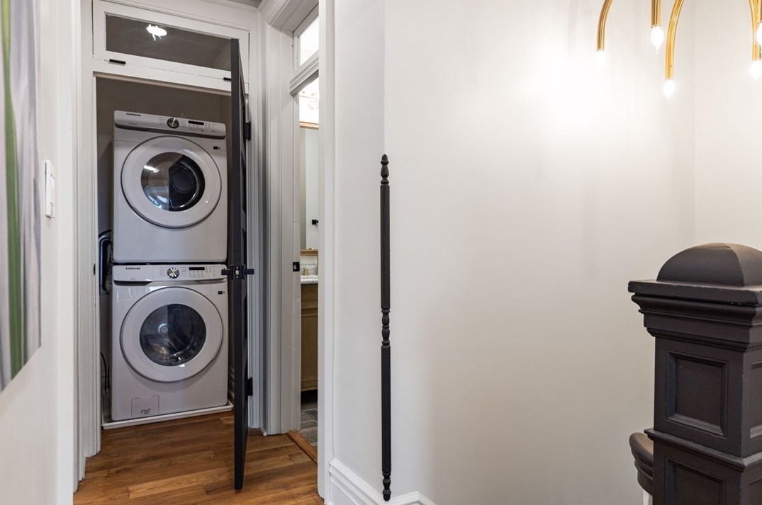 140 Bigham St, Pittsburgh PA  15211-1462 exterior