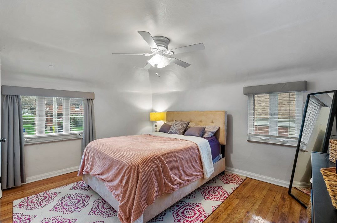 4268 Stanton Ave, Pittsburgh PA  15201-2242 exterior