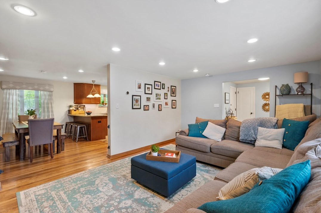 4268 Stanton Ave, Pittsburgh PA  15201-2242 exterior