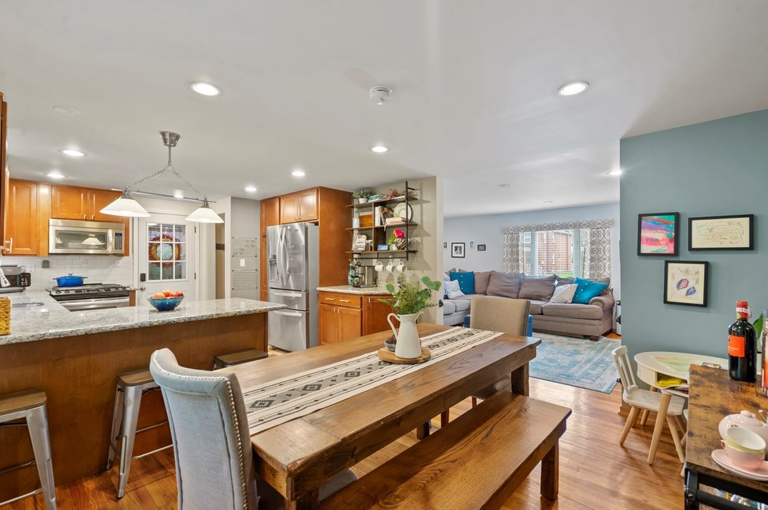 4268 Stanton Ave, Pittsburgh PA  15201-2242 exterior